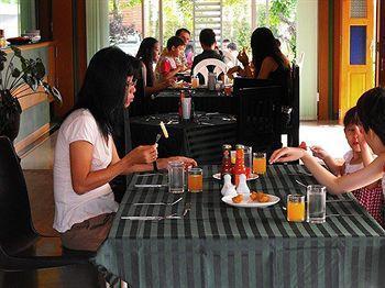 Season Palace Hua Hin